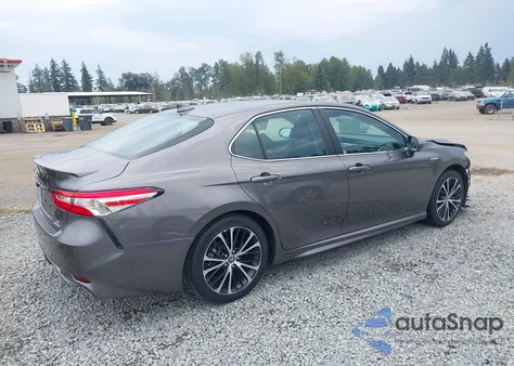 2020 Toyota Camry Se Hybrid из США, поврежденный, VIN 4T1J31AK2LU541514